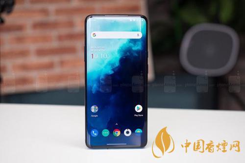 OnePlus8Pro和iPhone11對(duì)比測(cè)評(píng)-哪款更好？